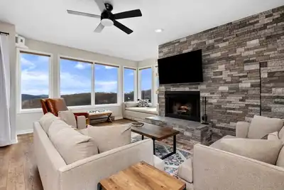 Image de Wintergreen Mountain Views - Diamond in the Slopes - Close to Breweries & Hiking