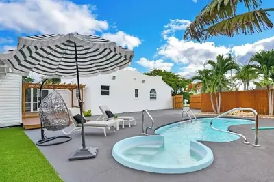 Image de Cozy 2-bedroom house in amazing West Palm Beach with Ac, WiFi