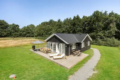 Image de Belle maison de 3 chambres à Aakirkeby