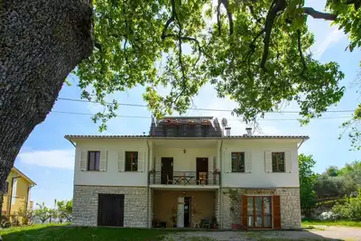 Superbe appartement à Montefelcino