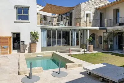 Image de Maison confortable Ă Villevieille avec.