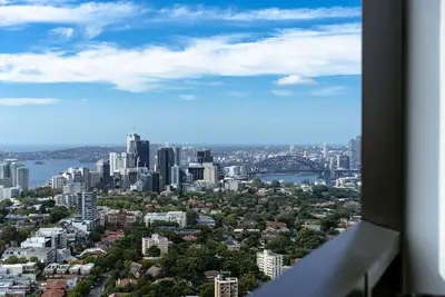 Image de Harbour View Luxury High Rise, Exceptional location minutes to transport/shops
