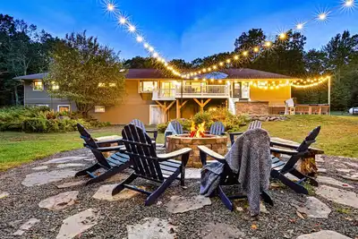Image de Hot Tub*FirePit*Pinballs*Seclusion*NoPetFee