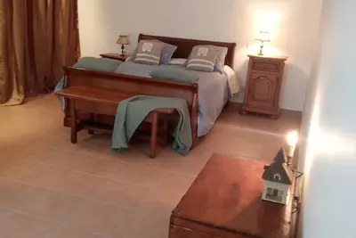 Image de 2 logements 8 per dans Villa+ Piscine luxe 50 €\/ per 20 mn plage Cannes