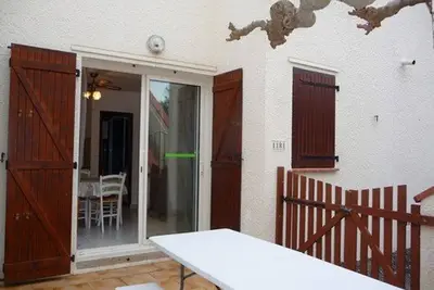 Image de Appartement Rdc, 100m plage, 6 pers, terrasse, bbq, parking, Tv