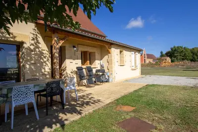 Image de Maison indépendante avec grand jardin, proche Sarlat, équipée et confortable