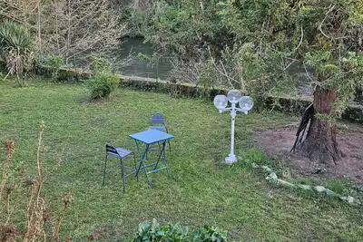 Image de Grande maison entre nature et ville