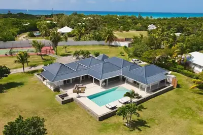 Image de Villa Grenadine dans le Domaine des Terres Basses Ă 3 minutes de la plage