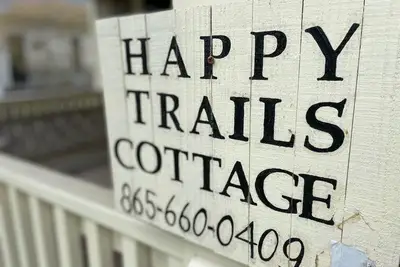 Image de Cozy retreat in Damascus on the At and Creeper Trail. Pet Friendly!