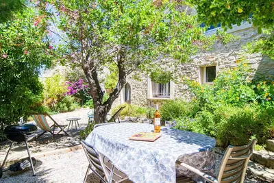 Image de Joli appartement pour 3 personnes avec Wifi, Tv et parking