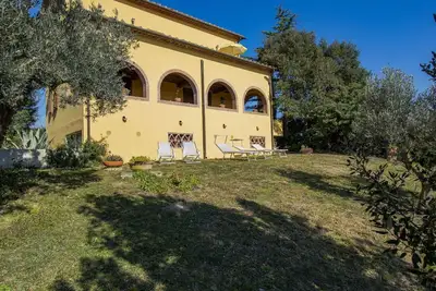 Image de Maison de vacances privée avec Wifi, Tv, terrasse, animaux admis, vue panoramique, parking