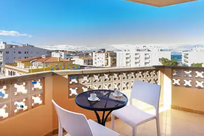 Image de Bel appartement pour 4 personnes avec Wifi, climatisation, Tv, terrasse et parking