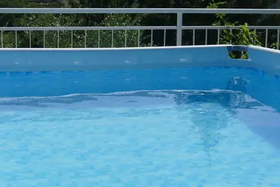 Image de Bel appartement pour 6 personnes avec Wifi, piscine privée, Tv, animaux admis et parking