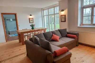 Image de Belle maison de vacances privée pour 3 personnes avec Wifi, Tv, terrasse et parking