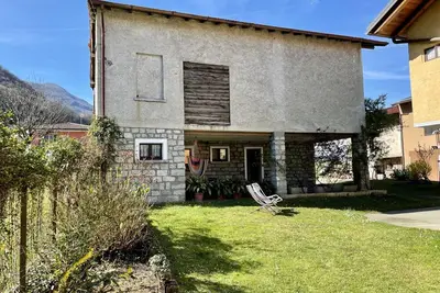 Confortable appartement pour 4 personnes avec Wifi, Tv, terrasse, animaux admis et parking