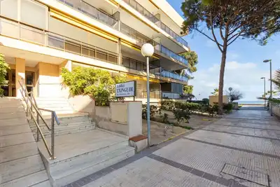 Image de Bel appartement pour 6 personnes avec Wifi, Tv, terrasse et parking