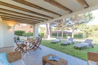 Image de Bel appartement avec climatisation, Wifi, Tv, terrasse, animaux admis, vue panoramique et parking