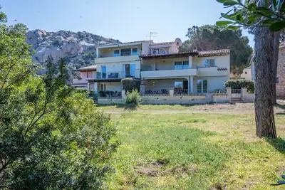 Image de Agréable appartement avec climatisation, Wifi, Tv, terrasse, vue panoramique et parking
