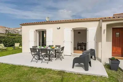 Image de Magnifique maison de vacances privée avec Wifi, Tv, terrasse, animaux admis et parking