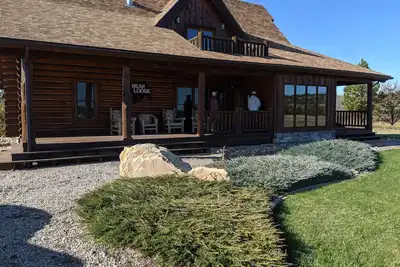 Bear Lodge cozy is a 3 bedroom cabin located @ Golf Course at Devil's Tower.