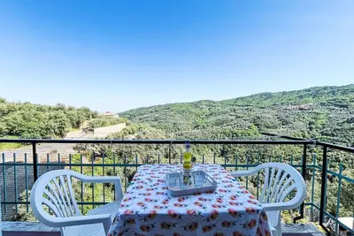 Image de Agréable appartement pour 5 personnes avec Wifi, balcon, animaux admis, vue panoramique et parking