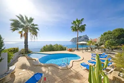 Image de Belle maison de vacances privée avec piscine privée, Wifi, climatisation, Tv, terrasse et parking