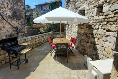 Image de DÉCOUVREZ L'Essence De L'ARDÈCHE Dans Notre GÎTE De Charme À Naves!