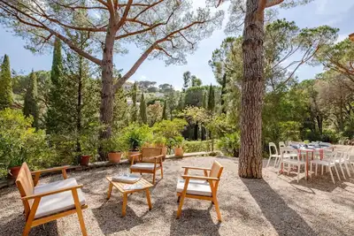 Image de Magnifique maison de vacances privée pour 8 personnes avec Wifi, climatisation, Tv et parking