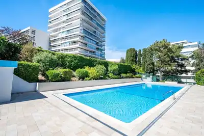 Image de Agréable appartement pour 4 personnes avec piscine, climatisation, Wifi, Tv, terrasse et parking