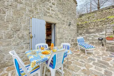 Image de Magnifique maison de vacances privée pour 4 personnes avec Tv, terrasse, vue panoramique et parking
