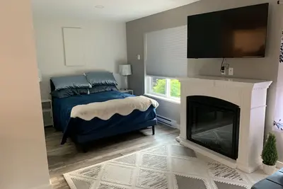 Image de Cozy Studio Apartment in Qualicum Beach\nAngels Inn Studio Apartment.