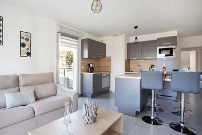 Image de Bel appartement pour 5 personnes avec Wifi, climatisation, Tv et terrasse