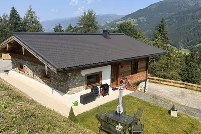 Image de Belle maison de vacances privée avec Wifi, Tv, patio, animaux admis, vue panoramique et parking