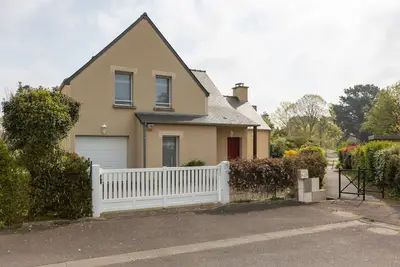 Image de Belle maison de vacances privée pour 8 personnes avec Wifi, Tv, terrasse et parking