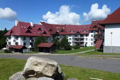 Image de Joli appartement pour 4 personnes avec Tv, balcon et parking