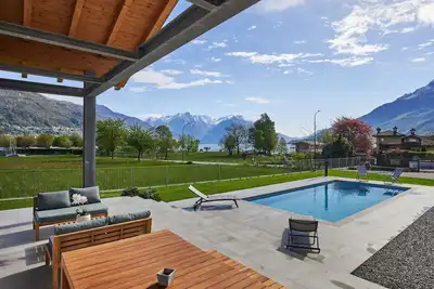 Image de Belle maison de vacances privée pour 5 personnes avec piscine privée, Tv, terrasse et parking