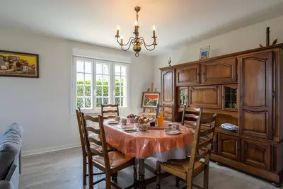 Image de Belle maison de vacances privée pour 6 personnes avec Tv et parking