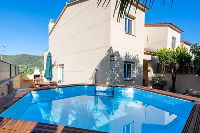 Image de Maison de vacances privée avec climatisation, piscine privée, Wifi, Tv, patio, parking