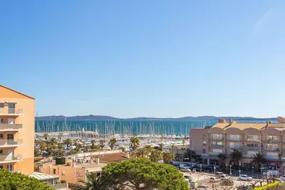 Image de Confortable appartement pour 4 personnes avec Wifi, Tv, balcon et parking