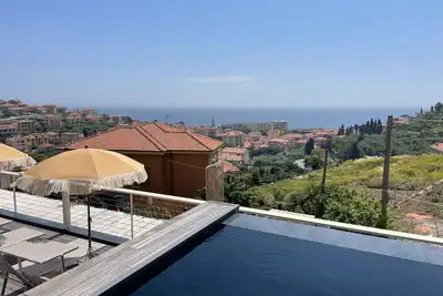 Image de Confortable appartement pour 4 personnes avec climatisation, Wifi, piscine, Tv, patio et parking