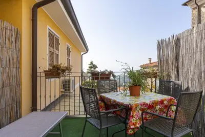 Image de Confortable appartement pour 6 personnes avec climatisation, Wifi, balcon, animaux admis et parking