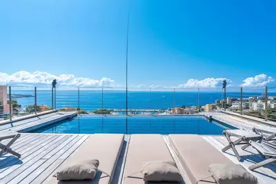 Image de Belle maison de vacances privée avec piscine privée, climatisation, Wifi, Tv, patio et parking