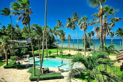 Image de New Amazing Direct Beach Views 4br Penthouse Pools/Jacuzzi/Bbq + Maid Services