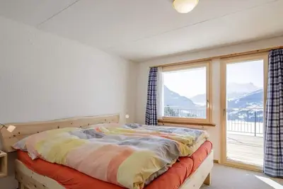 Image de Bel appartement pour 10 personnes avec Tv, balcon et parking