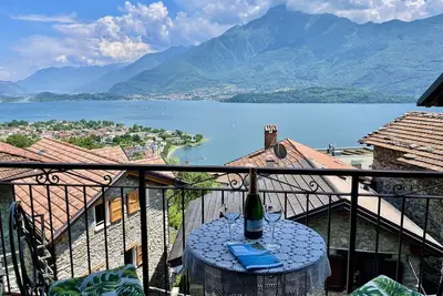 Image de Agréable appartement pour 2 personnes avec Tv, balcon et parking