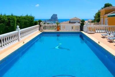 Image de Maison de vacances privée avec piscine privée, Wifi, climatisation, Tv, terrasse, parking