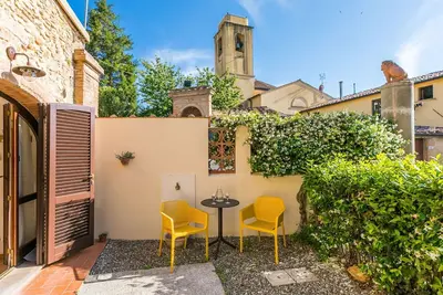 Magnifique maison de vacances privée avec climatisation, Wifi, Tv, patio, animaux admis, parking