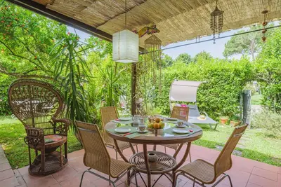 Image de Agréable appartement pour 4 personnes avec climatisation, Wifi, Tv, patio, animaux admis et parking