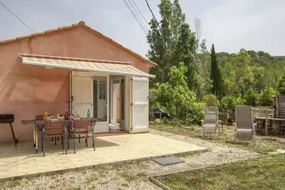 Image de Bel appartement avec Wifi, climatisation, Tv, terrasse, animaux admis et parking