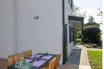Image de Belle maison de vacances privée pour 4 personnes avec Wifi, climatisation, terrasse et parking